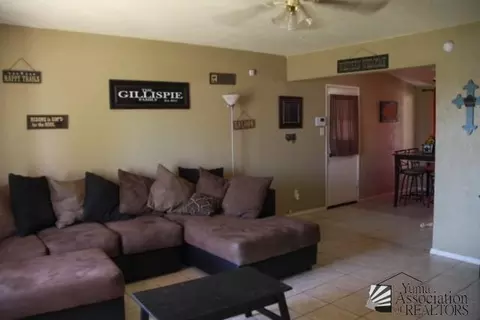 2058 E 25 St, Yuma, AZ 85365 photo 4