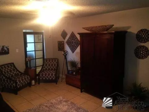 8563 E 39 Pl, Yuma, AZ 85365 photo 2
