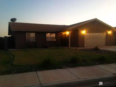 8563 E 39 Pl, Yuma, AZ 85365 photo 1