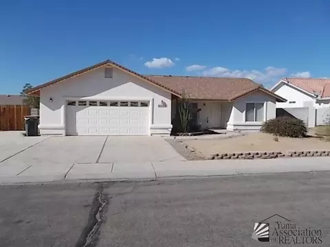 10528 E 37 St, Yuma, AZ 85365 photo 1