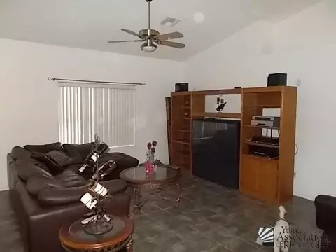 10528 E 37 St, Yuma, AZ 85365 photo 3