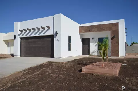 746 E Arena Dr, San Luis, AZ 85349 photo 2