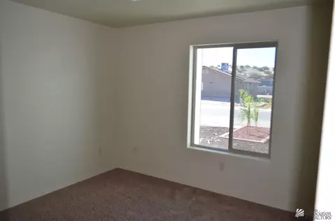 746 E Arena Dr, San Luis, AZ 85349 photo 11