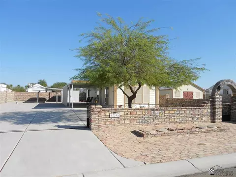 12546 E 44 Dr, Yuma, AZ 85367 photo 2