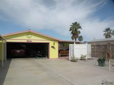 13560 E 49 Ln, Yuma, AZ 85367 photo 2