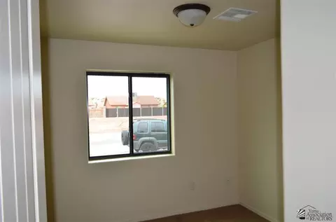 766 E Marea St, San Luis, AZ 85349 photo 8