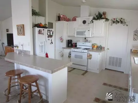 13407 E 52 Dr, Yuma, AZ 85367 photo 7