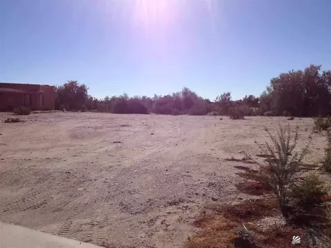 14683 E 53 St, Yuma, AZ 85367 photo 1