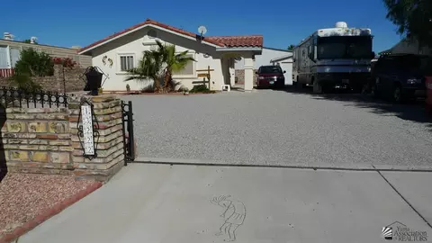 13222 E 55 Dr, Yuma, AZ 85367 photo 1