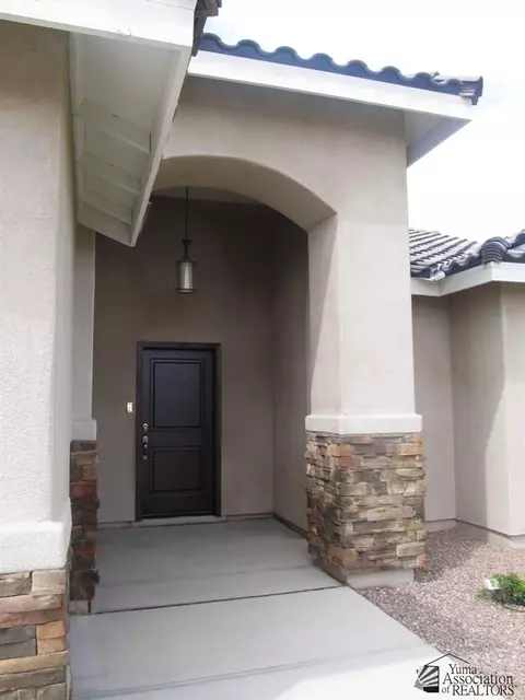 490 E 12 Pl, Somerton, AZ 85350 photo 2