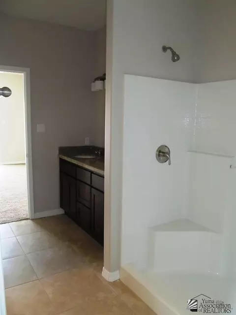 490 E 12 Pl, Somerton, AZ 85350 photo 16