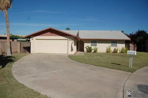 1404 E Sunset Ct, Yuma, AZ 85364 photo 1