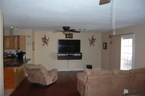 1404 E Sunset Ct, Yuma, AZ 85364 photo 5