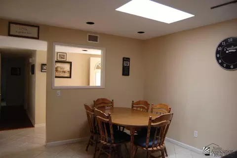 1404 E Sunset Ct, Yuma, AZ 85364 photo 9