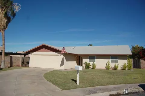 1404 E Sunset Ct, Yuma, AZ 85364 photo 2