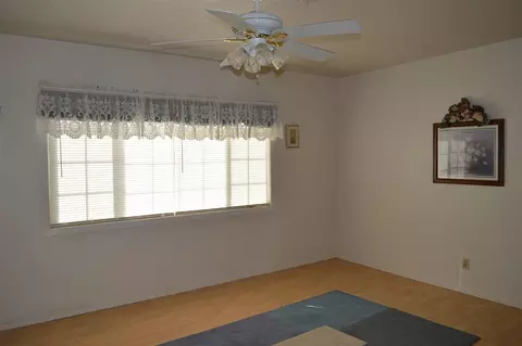 2224 E 15 St, Yuma, AZ 85365 photo 2