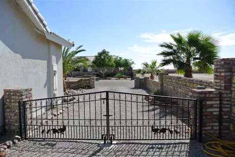13274 E 55 Ln, Yuma, AZ 85367 photo 2