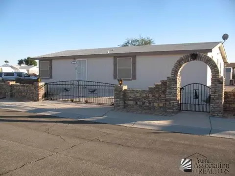 9733 E 35 St, Yuma, AZ 85365 photo 1