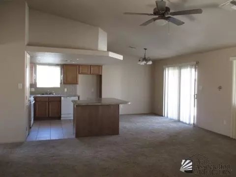 13864 E 53 St, Yuma, AZ 85367 photo 2