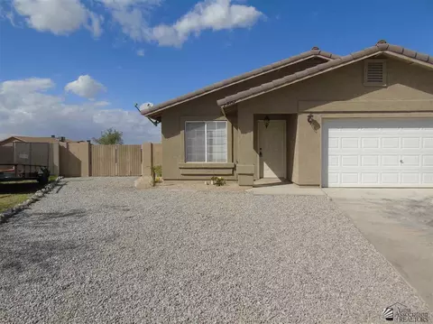 7802 E 40 Pl, Yuma, AZ 85365 photo 2