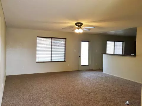 6364 E 44th Pl, Yuma, AZ 85365 photo 2
