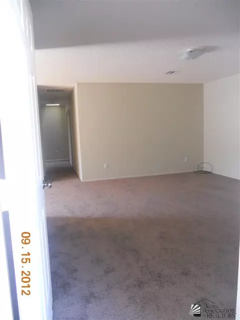 8769 E 39 Pl, Yuma, AZ 85367 photo 6