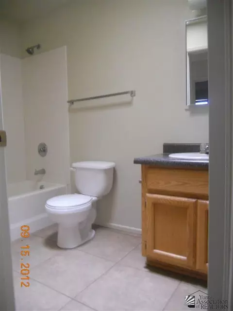 8769 E 39 Pl, Yuma, AZ 85367 photo 4
