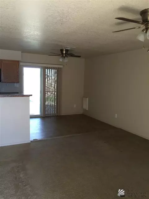 7042 E 36 Pl, Yuma, AZ 85365 photo 2