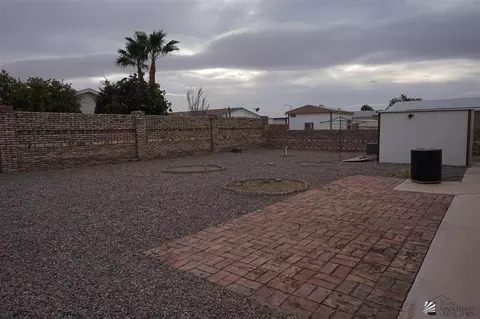 11451 E 39 Pl, Yuma, AZ 85367 photo 3