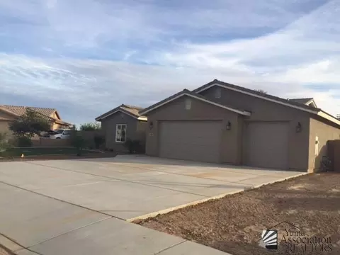 3665 W 36 Pl, Yuma, AZ 85365 photo 2