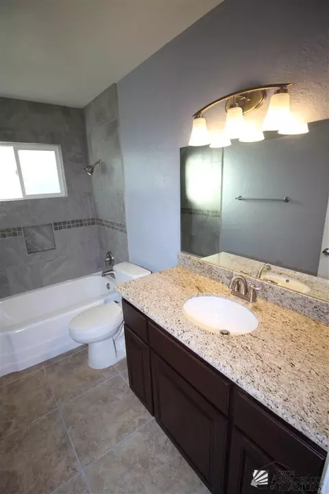 2229 E 24 Pl, Yuma, AZ 85365 photo 13