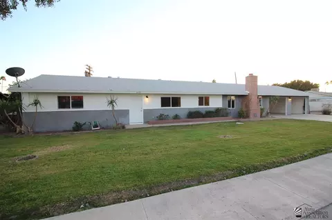 2229 E 24 Pl, Yuma, AZ 85365 photo 2