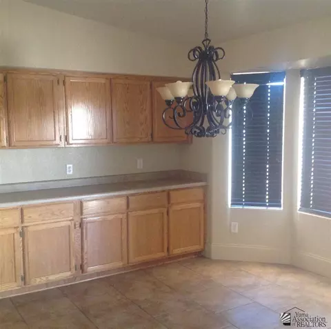 6212 E 43 St, Yuma, AZ 85365 photo 3