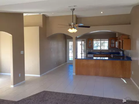 10760 E 37 St, Yuma, AZ 85365 photo 8