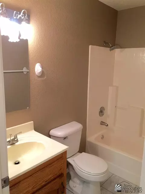 10760 E 37 St, Yuma, AZ 85365 photo 4
