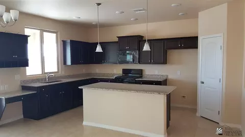 6571 E 35 St, Yuma, AZ 85365 photo 3