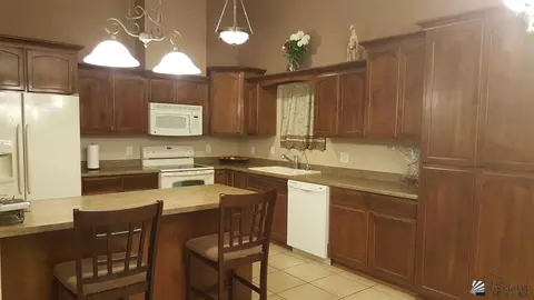 10409 E 37 St, Yuma, AZ 85365 photo 2