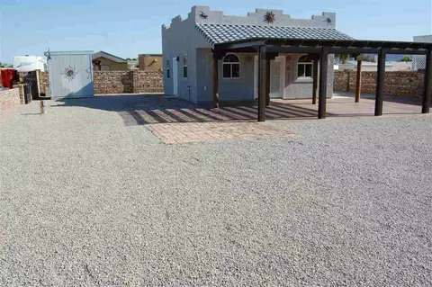 13428 E 55 Dr, Yuma, AZ 85367 photo 2