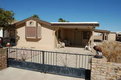 11408 E 37 St, Yuma, AZ 85367 photo 1