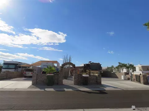 13747 E 49 St, Yuma, AZ 85367 photo 2