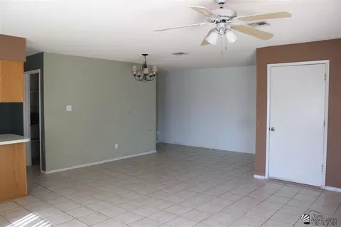 7417 E 25 St, Yuma, AZ 85365 photo 3