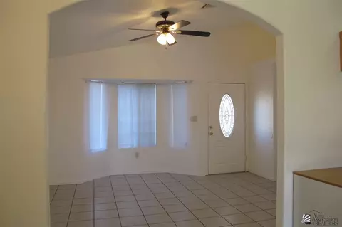 10285 E 37 St, Yuma, AZ 85365 photo 2