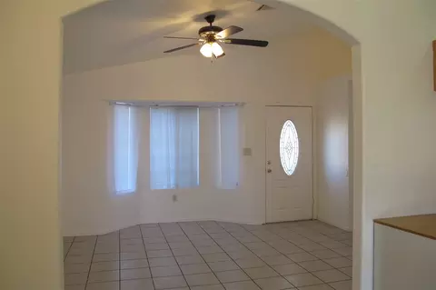 10285 E 37 St, Yuma, AZ 85365 photo 2
