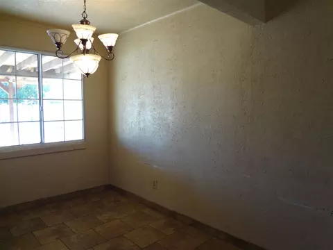915 E 24 Pl, Yuma, AZ 85365 photo 3