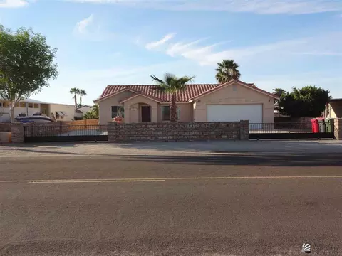 13595 E 44 St, Yuma, AZ 85367 photo 1