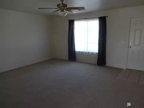 13595 E 44 St, Yuma, AZ 85367 photo 4