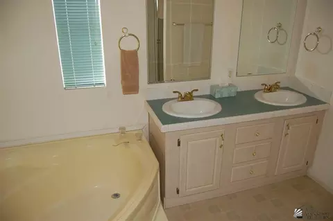 13887 E 49 Ln, Yuma, AZ 85367 photo 9