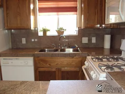 10706 E 34 Pl, Yuma, AZ 85365 photo 6