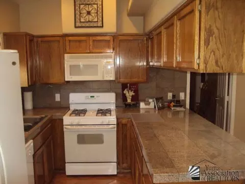 10706 E 34 Pl, Yuma, AZ 85365 photo 5