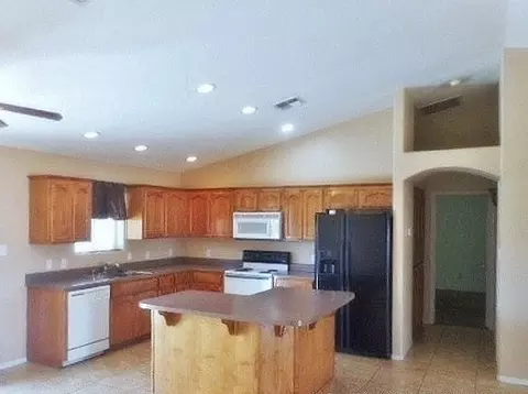 9703 E 38 Pl, Yuma, AZ 85365 photo 5